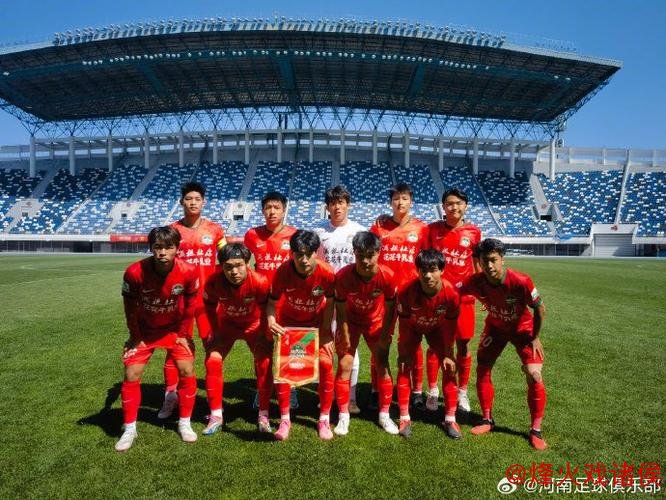 中国足球陷入'寒冬'困境，各队生存突围之道引人瞩目