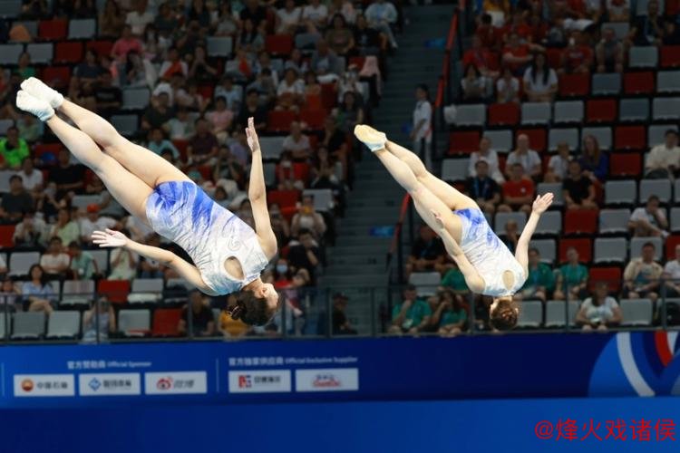 中国蹦床与艺术体操世界冠军荣登榜单仪式隆重举行