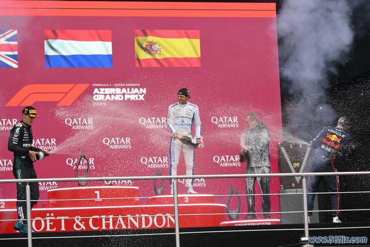 F1英国大奖赛：维斯塔潘冠军 诺里斯亚军LH季军